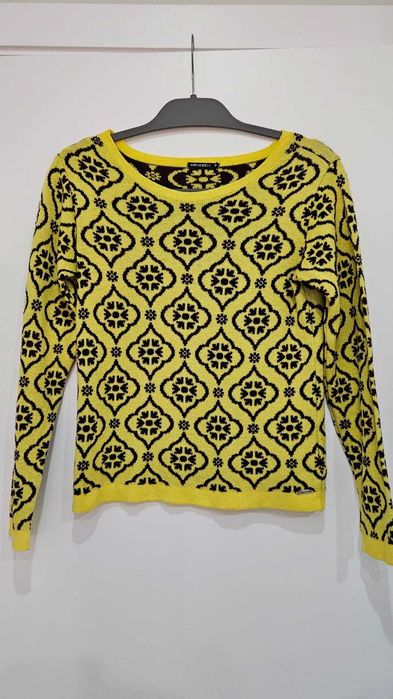 Sueter Amarelo e Marrom Armazém (s) (desconto: 50% off!)