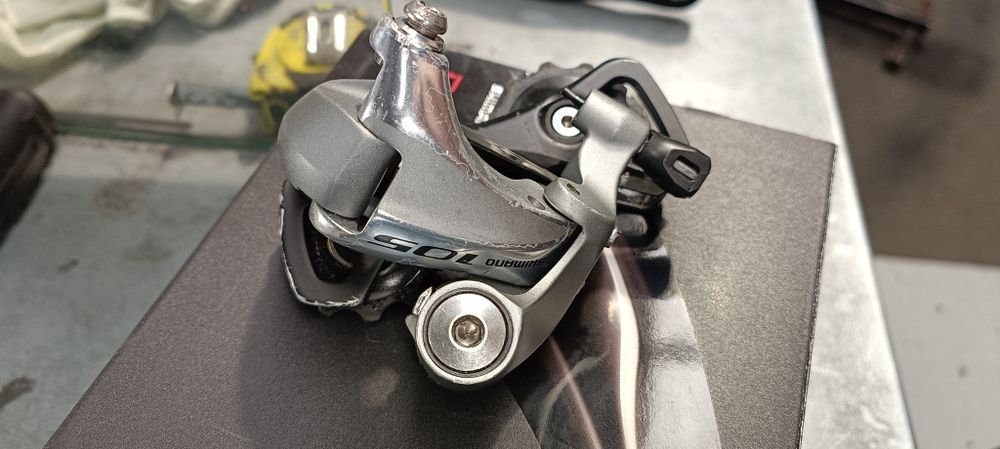 Desviador Shimano 105