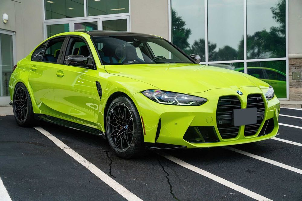 BMW M3 Competition      2021