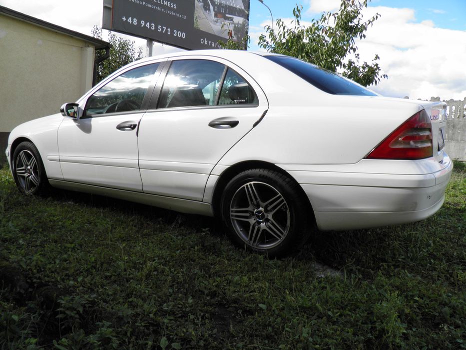 Mercedes w203 cdi 2000rok