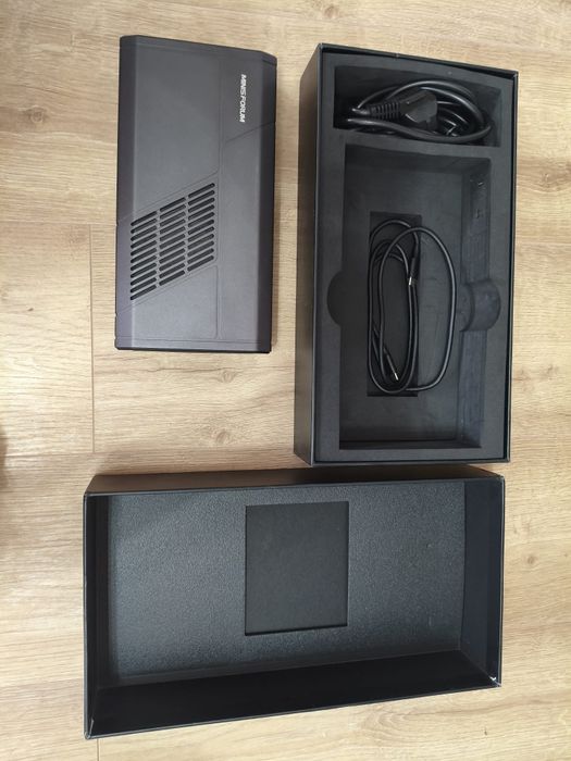 Minisforum MGA1 eGPU rx 7600m xt USZKODZONA