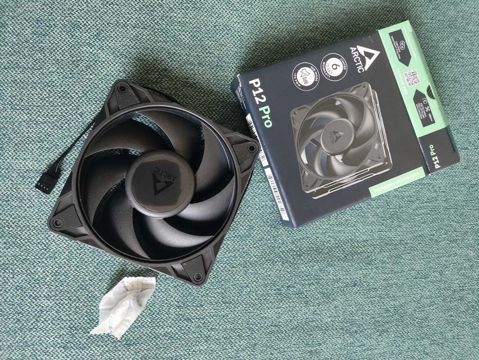 Wentylator ARCTIC P12 Pro PWM 120 mm (Czarny)