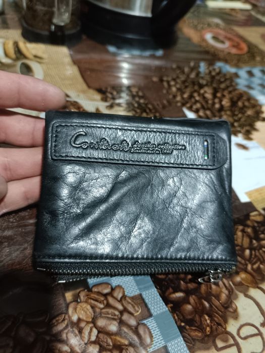 Портмоне для денег.