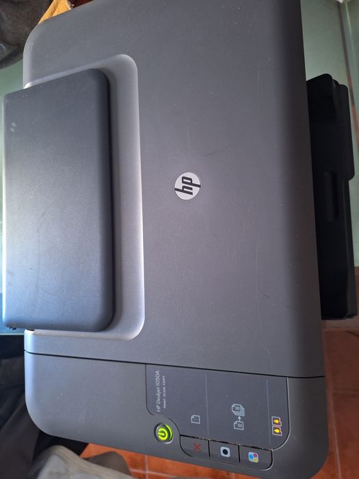 Impressora Hp Deskjet 1050A Multifunções