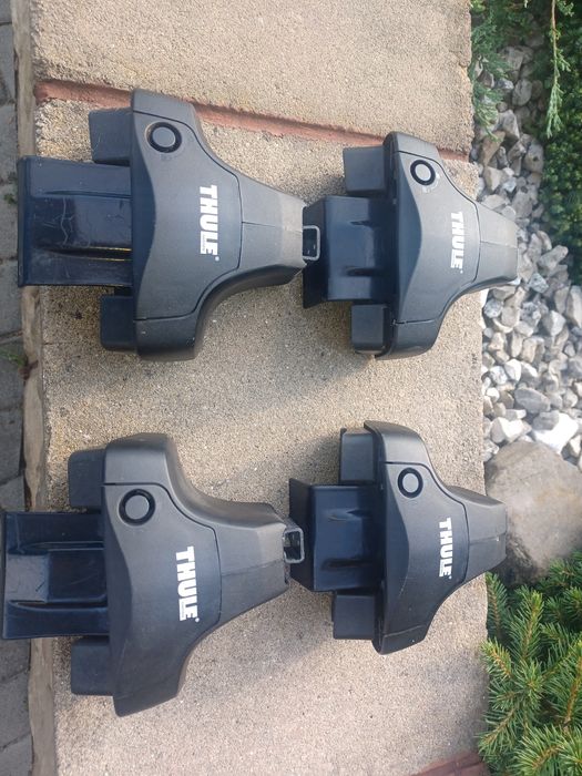 THULE zestaw dopasowujący KIT 1615 + Thule Rapid System 751