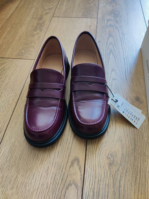 Półbuty Loafersy damskie nowe