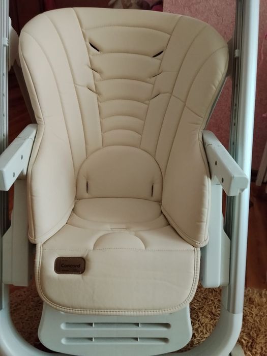 Стільчик для годування Carello concord