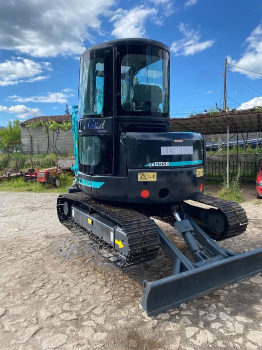 Escavadora de rastos Kobelco sK55SR 5,5 Ton