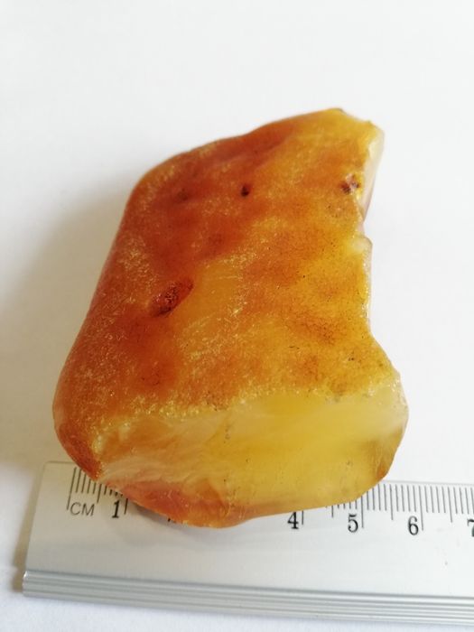 Bursztyn surowy bałtycki 57, 6g  (B7)