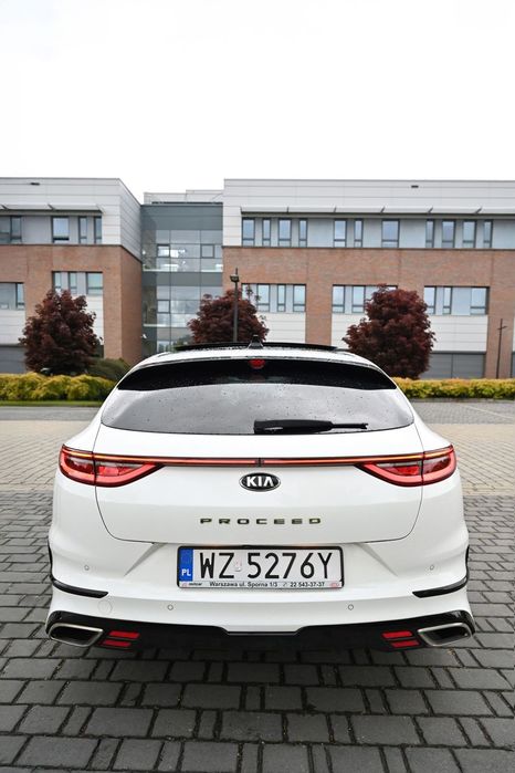 Kia ProCeed
