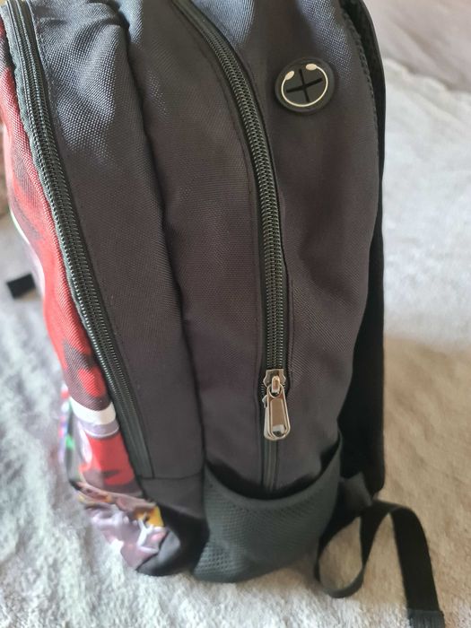 Mochila grande, 2 fechos, muito bom Lego Ninjago