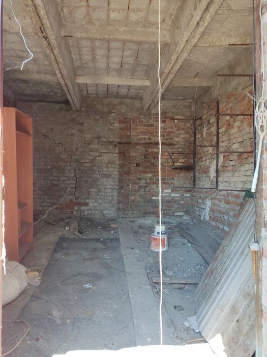 Продаж ч/ б,район центрального ринку