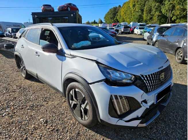 Peugeot 2008 2023 Бампер передній задній Разборка