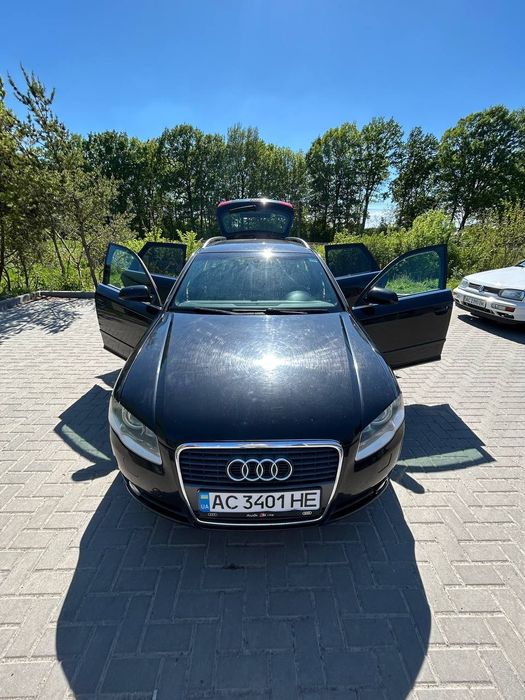 Продам Ауді А4В7 sline комплектація