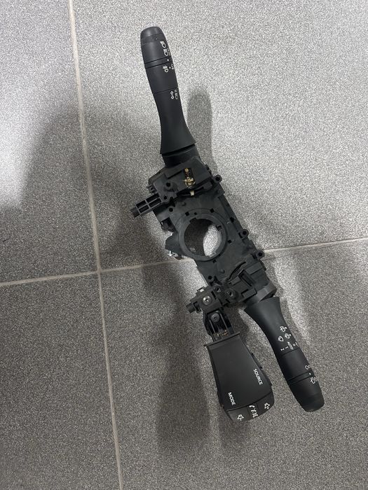 Comutador piscas / escovas Dacia Jogger