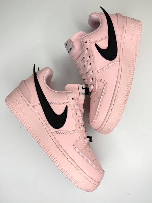 Кроссовки Nike НОВЫЕ - 40 и 36 размер есть в наличии