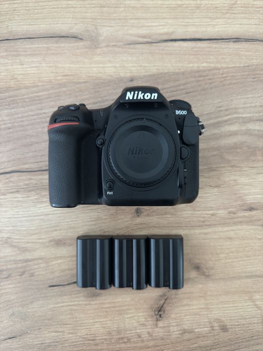 Nikon D500 c/3 baterias