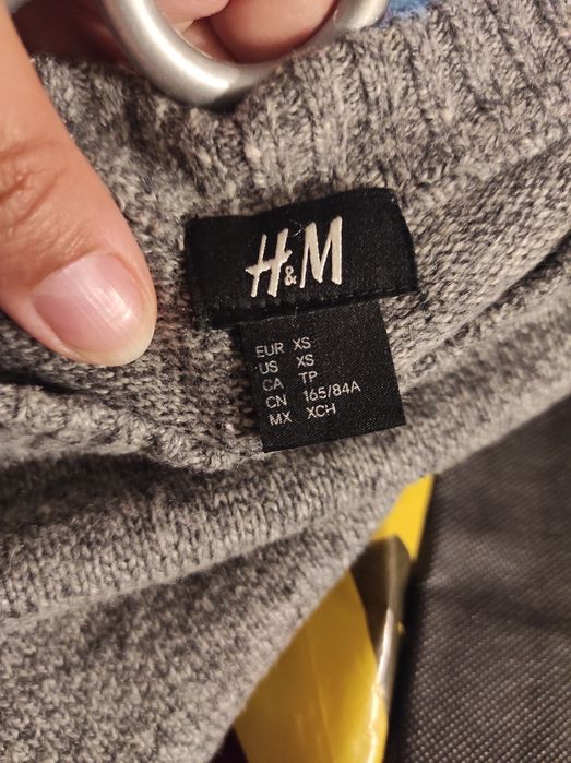 Sprzedam sweter XS