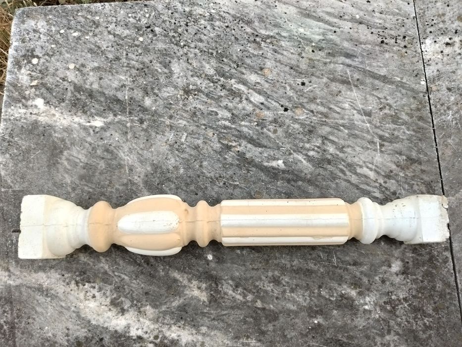 40 Balaústres de Betão Trabalhados  ( 70 cm ) -  Modelo especial com relevo
