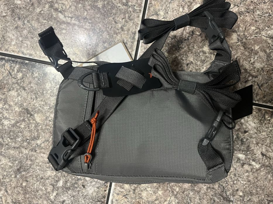 Сумка Simms Freestone Hip Pack Pewter