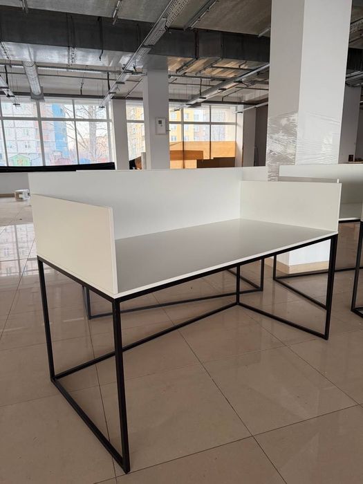 ДЕШЕВО крісла офісні тумби мобільні столи лофт loft вживані б.в б.у