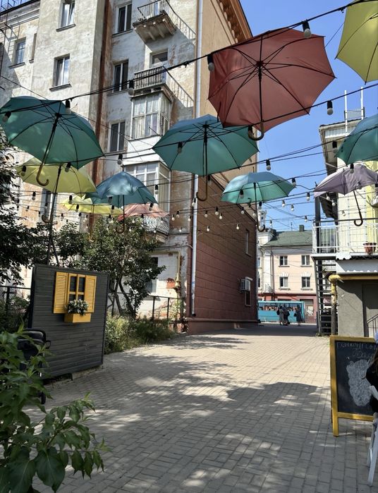 Продаж або Оренда приміщення в Центрі міста