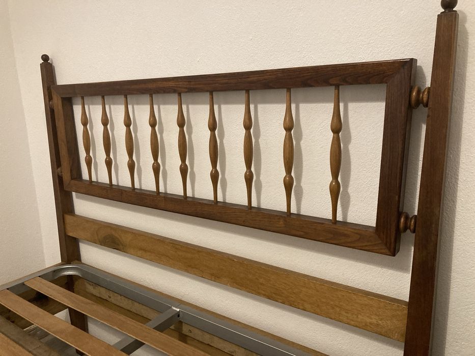 Camas varias com e sem colchão