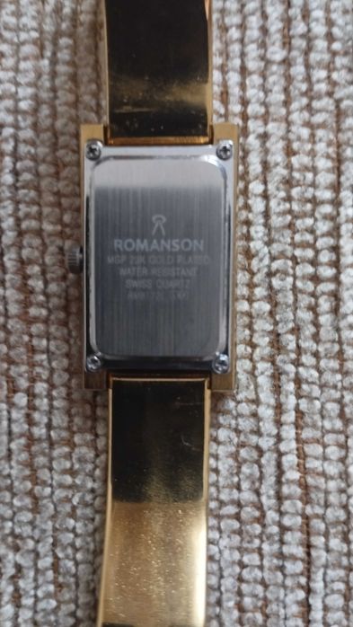 Продам часы Romanson