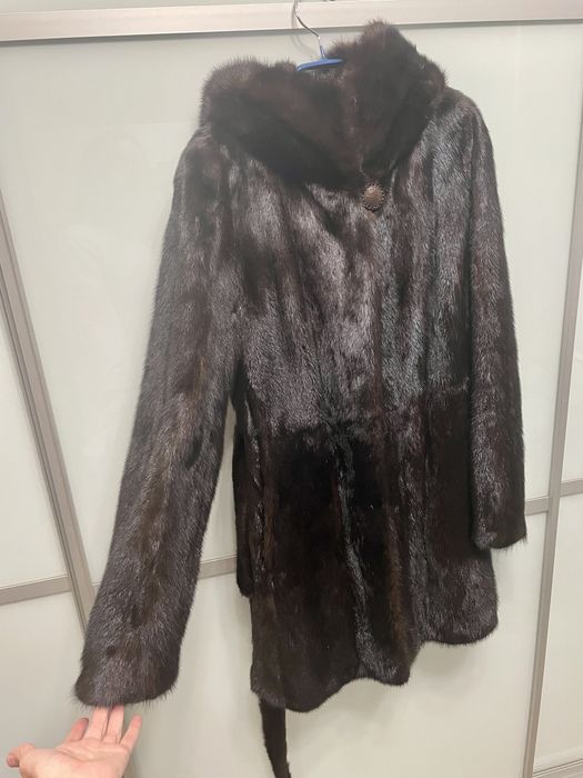 Шуба норкова, темно-коричнева. Розмір S-M