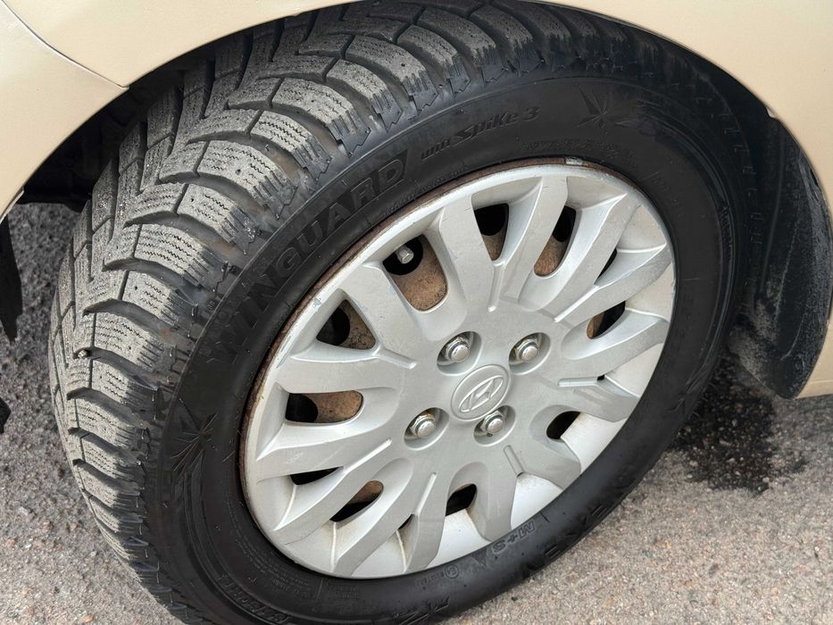 Продам HYUNDAI i10 1.1 автомат 2008р