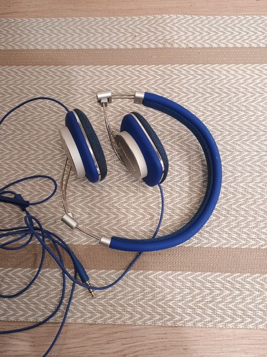 Eleganckie i  niskoprofilowe hi-fi słuchawki Bowers & Wilkins P3