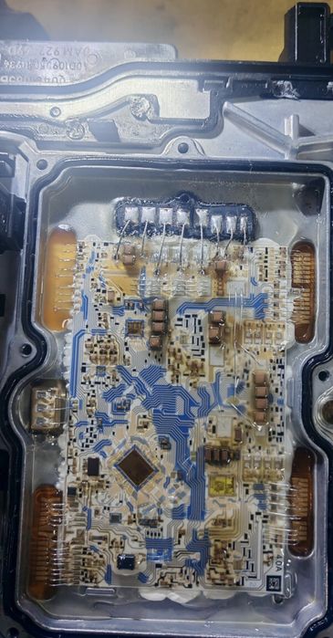 Ремонт електронних блоків коробки, ECU, TCU, ABS,DSG,CVT,PSG5,PSG16,dq250, dq200, dq500, dq381, dl501
