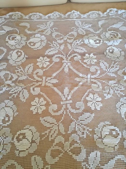 kolekcjonerska "Serweta " typu FILA PRL /125x125cm - Okazja