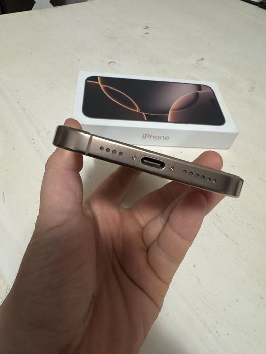 iPhone 16 Pro Max 256GB