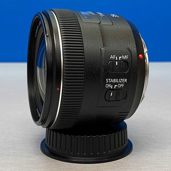 Canon EF 35mm f/2 IS USM