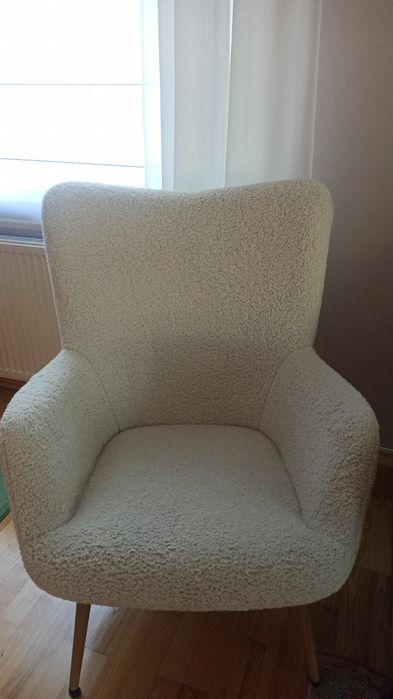 Fotel HUNDESTED naturalna biel plusz/kolor naturalny dąb