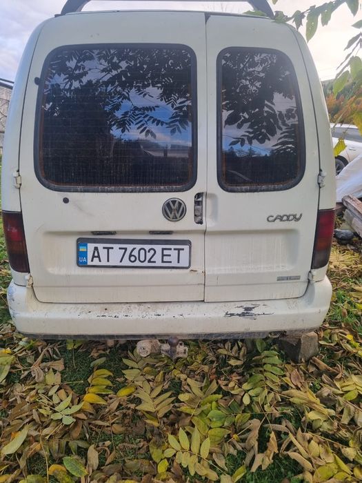 Автомобіль Volkswagen caddy