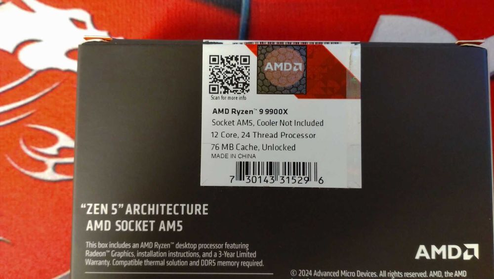 Procesor AMD Ryzen 9 9900X 4.4 GHz 64 MB BOX