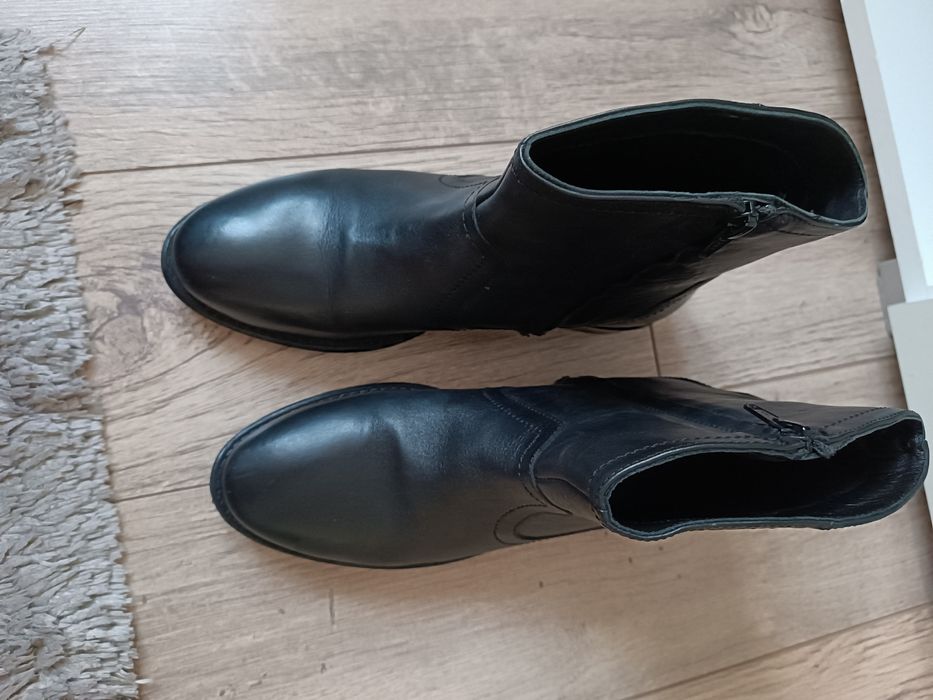 Botki skórzane rozm. 38