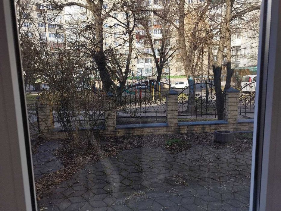Центр продаж комерційного приміщення частина будинку Н