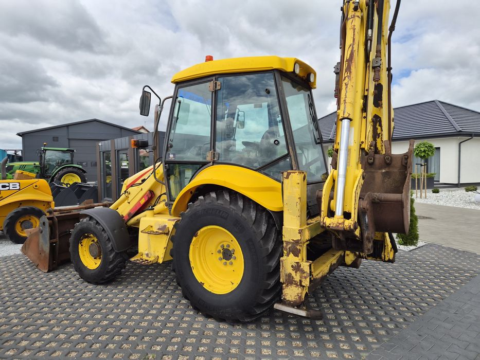 Koparko ładowarka New holland LB110 2003r teleskop