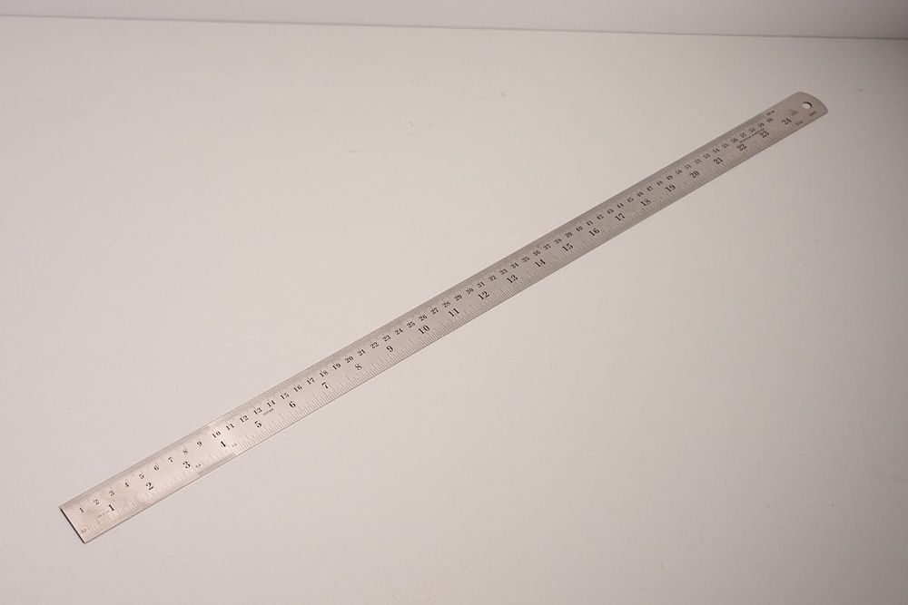 Régua metálica 60cm