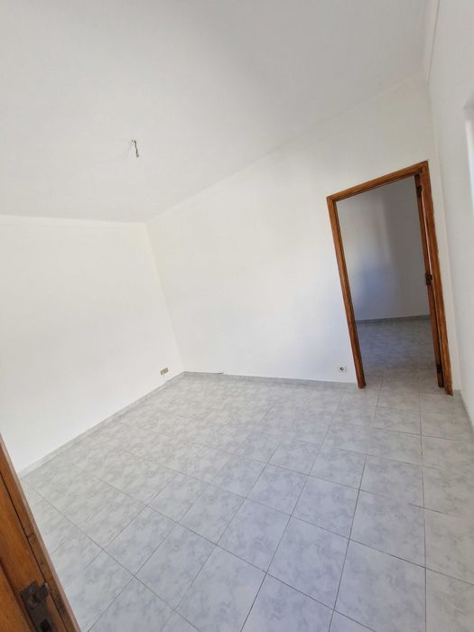 Arrendo moradia T3  caparica