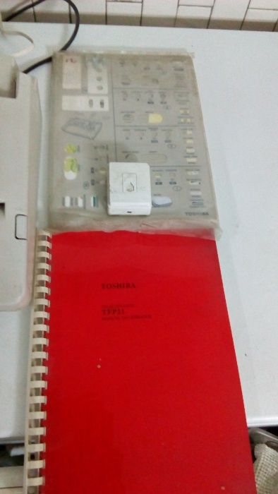 Fax / telefone toshiba, com acessorios.64740305579523121