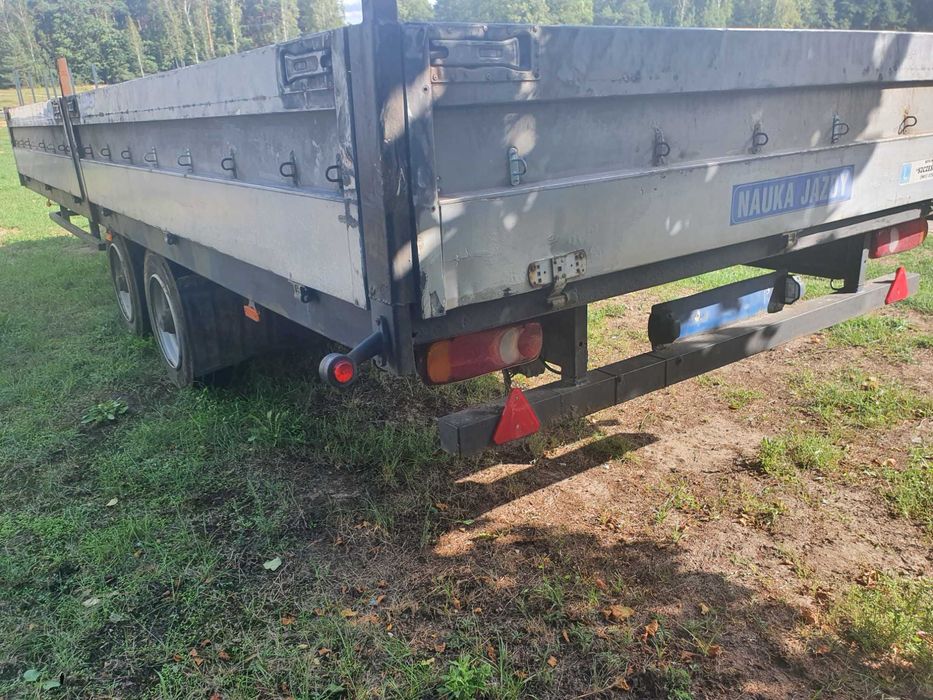 Przyczepa tandem zarejestrowana na resorach stan b dobry