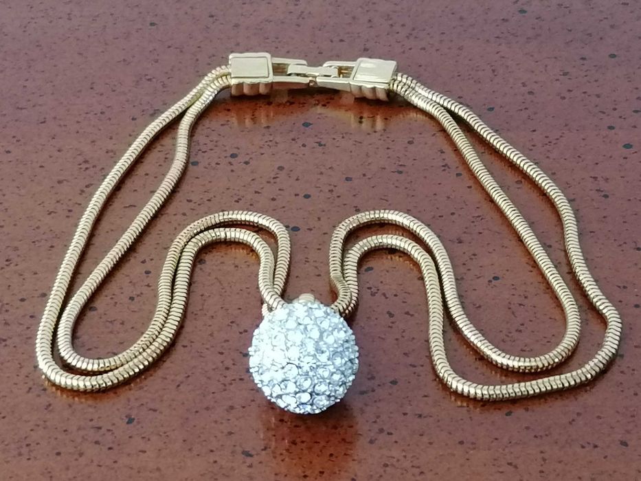 Colar e pendente com cristais tudo marca Swarovski