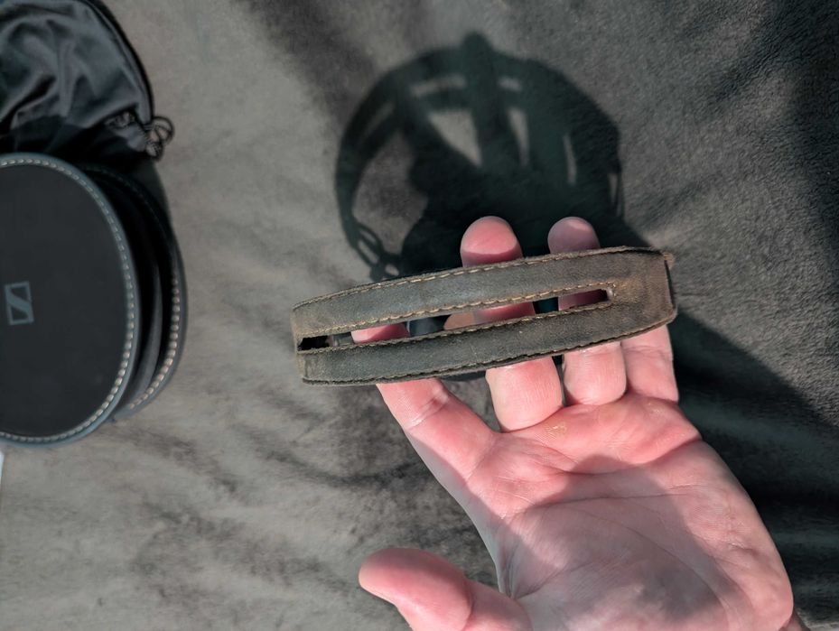 Навушники Sennheiser MOMENTUM M2 OEBT