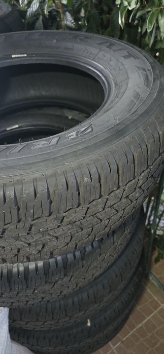 4 Pneus Bridgestone para pick up Novos