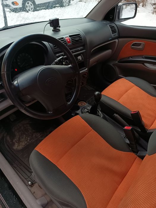 Продам авто kia picanto 2006