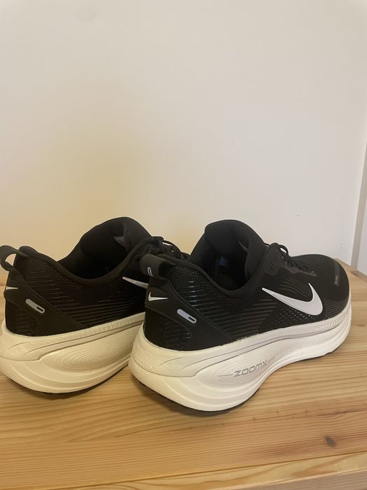 Nike Vomero 18 roz 44.5 jak Nowe
